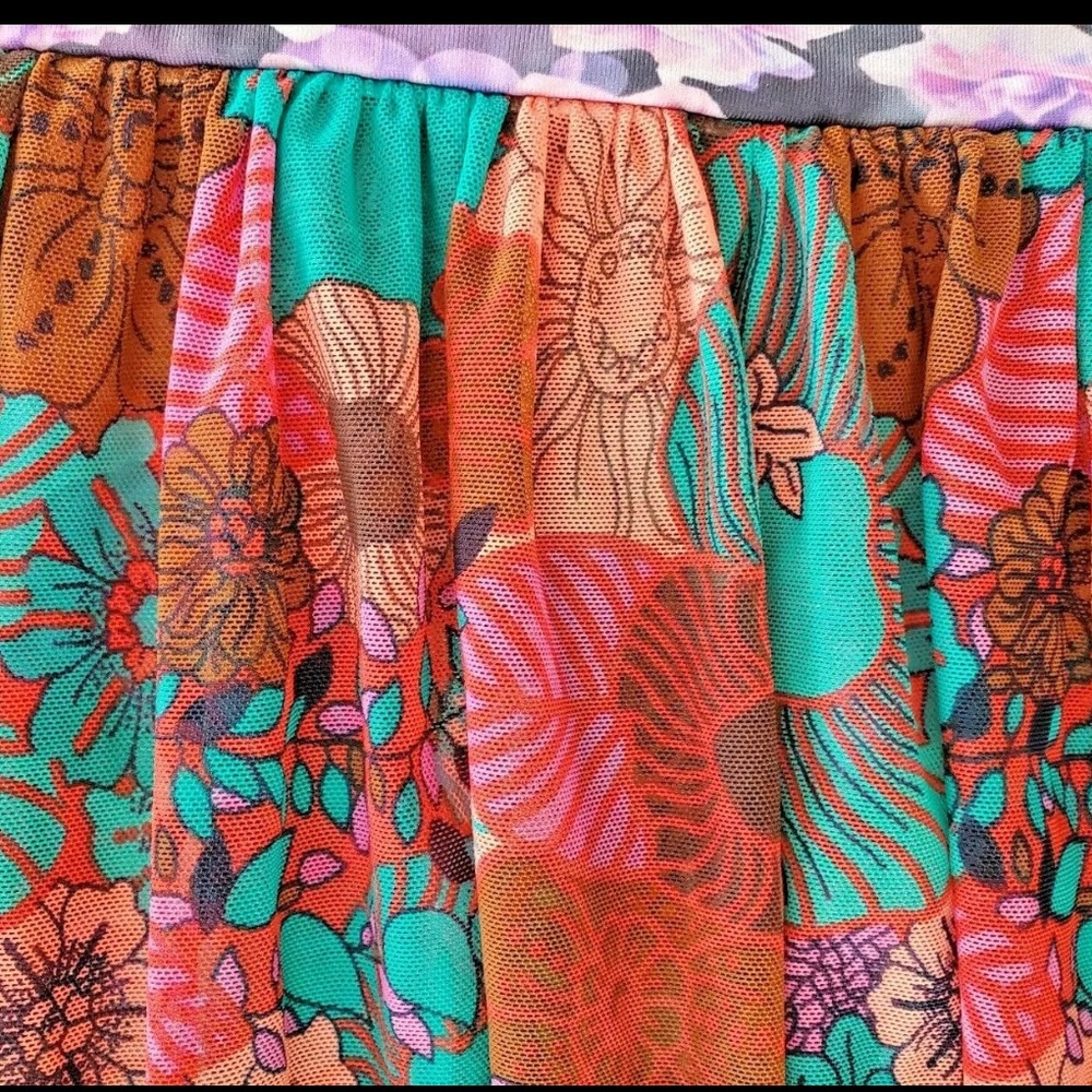 Maaji maxi skirt cover up in cherry red glory Medium - Picture 10 of 15